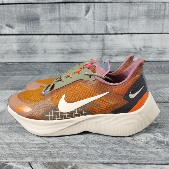 Sold New Nike Pegasus Size 5.5 - Picture 2 of 7